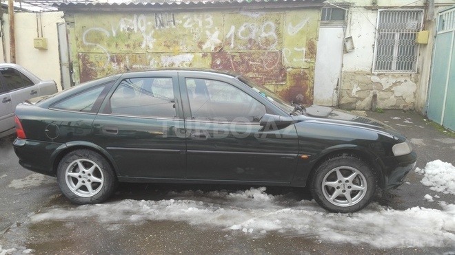 Opel Vectra 1998, 447,000 km - 2.0 l - Bakı