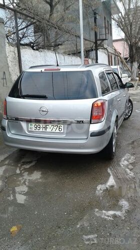 Opel Astra 2005, 174,000 km - 1.6 l - Bakı