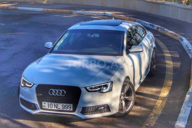 Audi A5 2012, 75,000 km - 2.0 л - Bakı