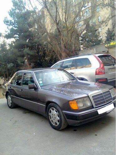 Mercedes E 200 1991, 340,000 km - 0.2 l - Bakı