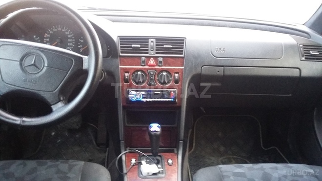 Mercedes C 180 1998, 326,000 km - 1.8 l - Sumqayıt