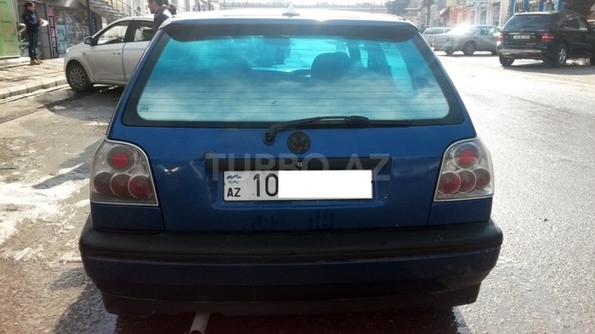 Volkswagen Golf 1994, 200,000 km - 1.8 l - Bakı