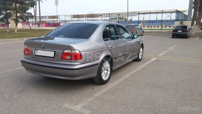 BMW 525 1996, 243,000 km - 2.5 l - Sumqayıt