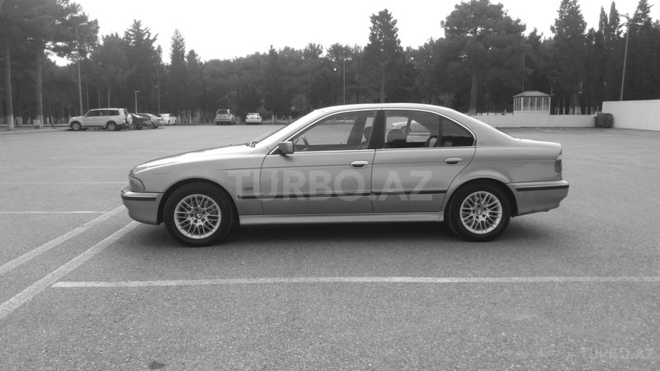 BMW 525 1996, 243,000 km - 2.5 l - Sumqayıt
