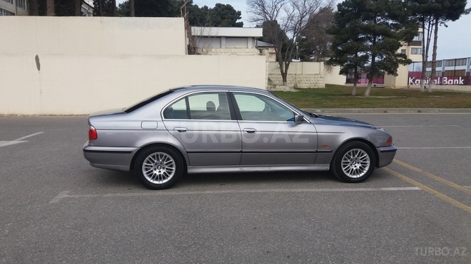BMW 525 1996, 243,000 km - 2.5 l - Sumqayıt