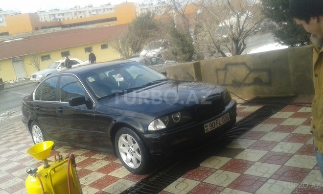 BMW 320 1999, 280,000 km - 2.0 l - Bakı