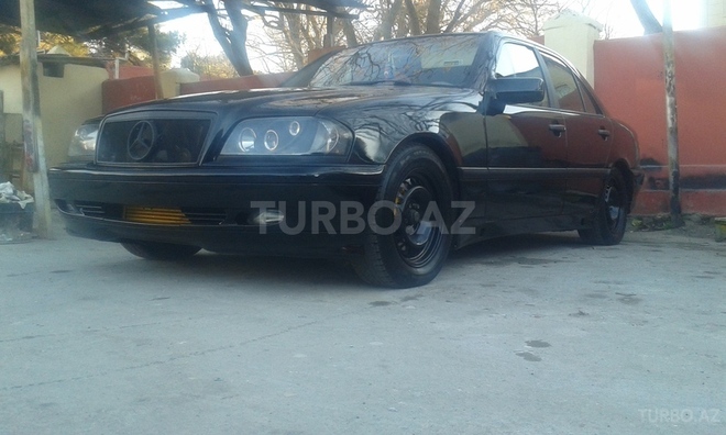 Mercedes C 230 1998, 150,000 km - 0.3 л - Bakı