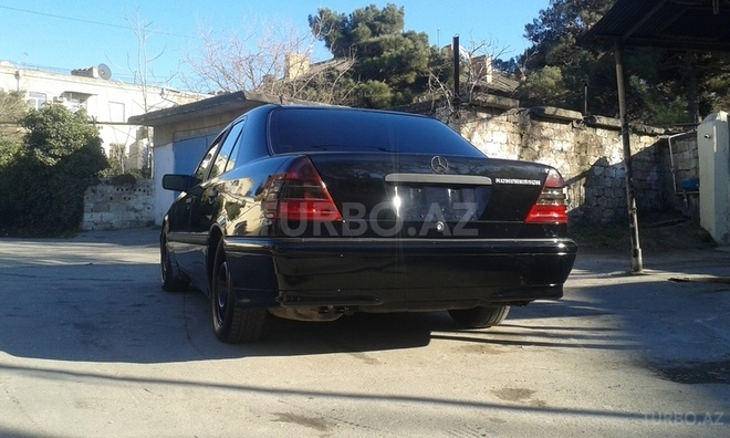 Mercedes C 230 1998, 150,000 km - 0.3 л - Bakı