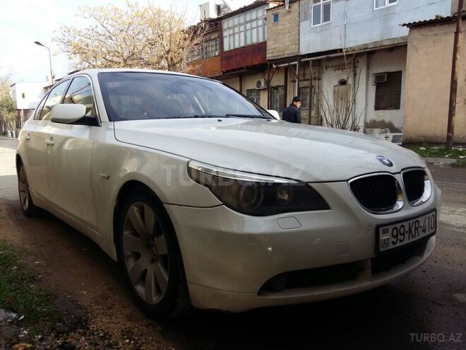BMW 520 2004, 170,000 km - 2.2 l - Bakı