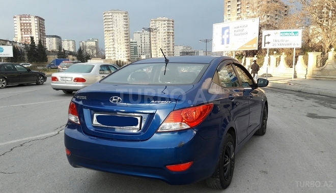 Hyundai Accent 2012, 60,000 km - 1.6 л - Bakı