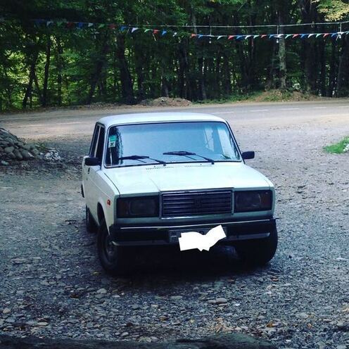 LADA (VAZ) 2107 2007, 49,000 km - 1.6 l - Quba