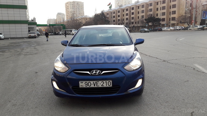 Hyundai Accent 2013, 60,000 km - 1.6 l - Bakı