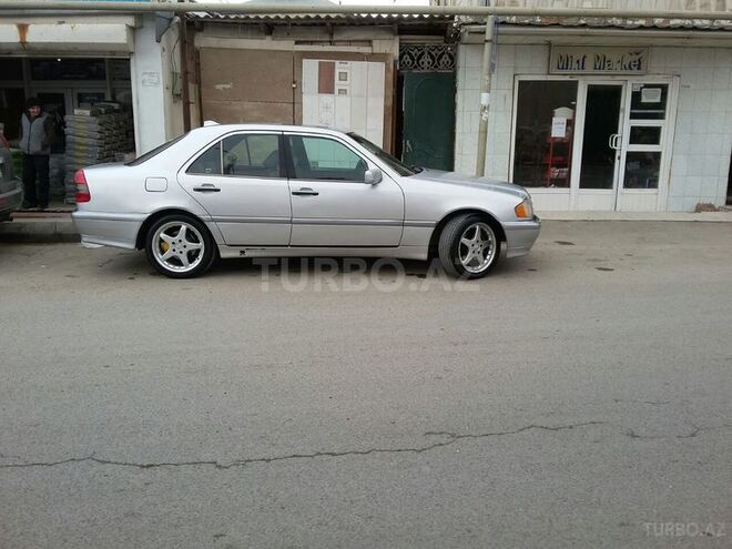 Mercedes C 280 1998, 250,000 km - 2.8 l - Bakı