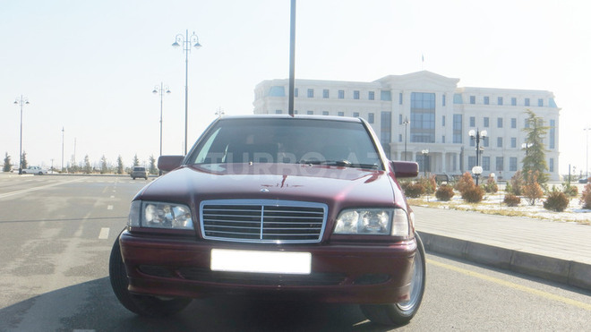 Mercedes C 180 1999, 258,000 km - 1.8 l - Ağdaş