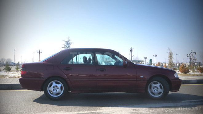 Mercedes C 180 1999, 258,000 km - 1.8 l - Ağdaş