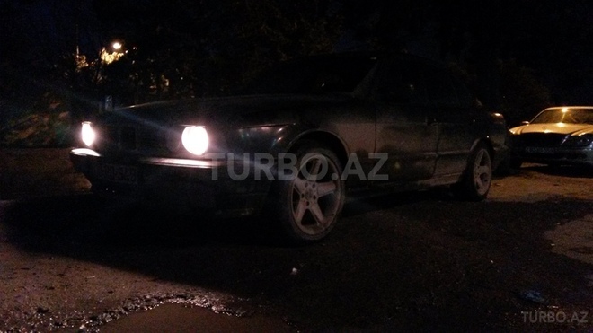 BMW 525 1991, 403,494 km - 0.3 l - Bakı