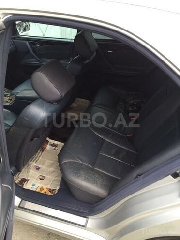 Mercedes E 270 2000, 388,000 km - 2.7 l - Balakən