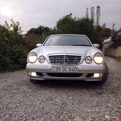 Mercedes E 270 2000, 388,000 km - 2.7 l - Balakən