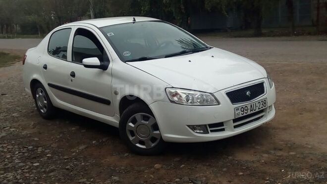 Iran Khodro Runna 2014, 90,000 km - 1.6 l - Bakı