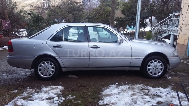 Mercedes C 200 1994, 235,666 km - 2.0 л - Masallı