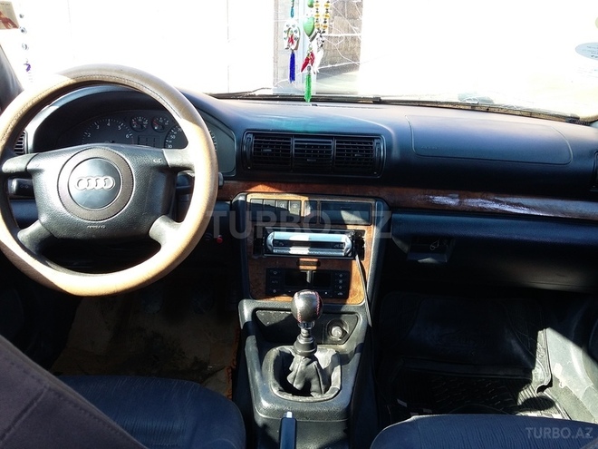 Audi A4 1998, 155,755 km - 1.6 л - Cəlilabad