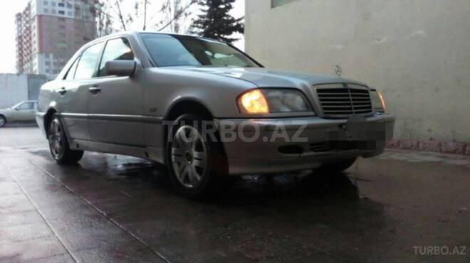 Mercedes C 230 1999, 239,900 km - 2.3 л - Bakı