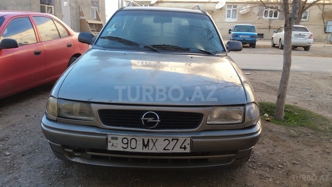 Opel Astra 1996, 325,800 km - 1.6 l - Sumqayıt