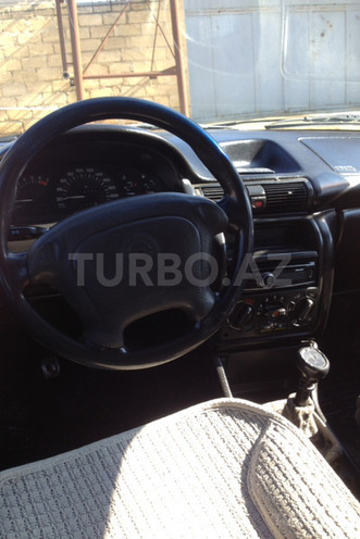 Opel Astra 1994, 274,000 km - 1.6 l - Bakı