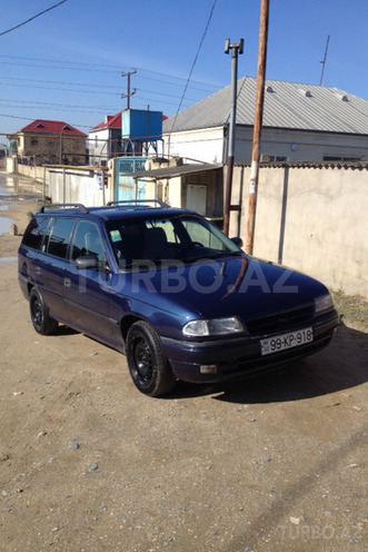 Opel Astra 1994, 274,000 km - 1.6 l - Bakı
