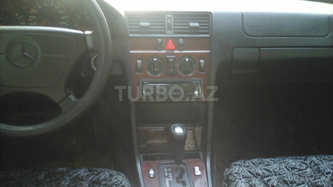 Mercedes C 220 1998, 155,000 km - 2.2 л - Bakı