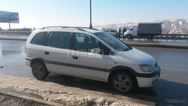 Opel Zafira 2000, 189,000 km - 1.8 l - Bakı