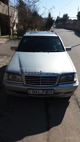 Mercedes C 200 2000, 325,000 km - 2.0 l - Bakı