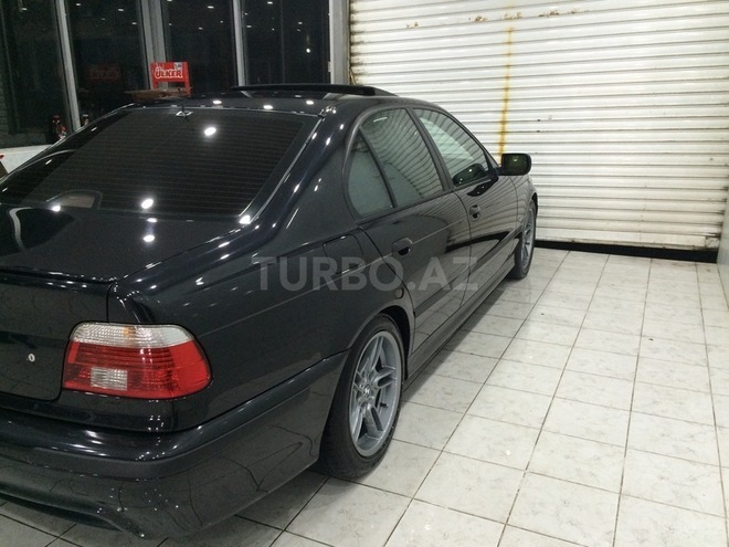 BMW 525 2001, 207,000 km - 2.5 l - Bakı