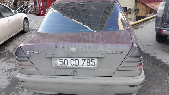 Mercedes C 240 1997, 260,000 km - 2.4 л - Bakı