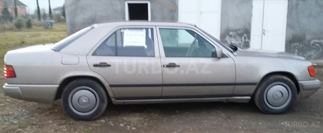 Mercedes E 230 1989, 298,572 km - 2.3 l - Lənkəran