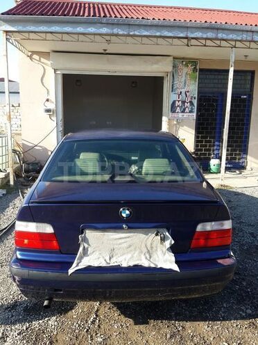 BMW 318 1998, 195,000 km - 1.8 l - Bakı