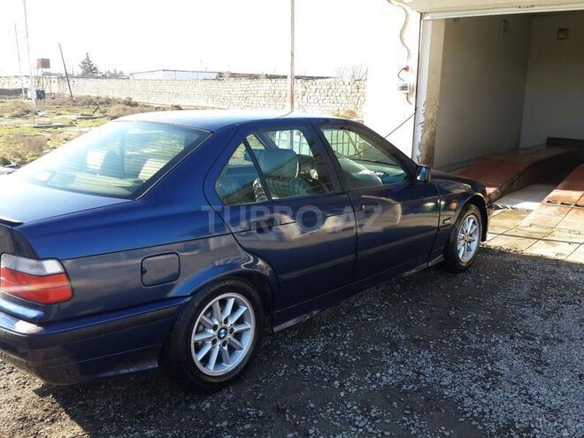 BMW 318 1998, 195,000 km - 1.8 l - Bakı