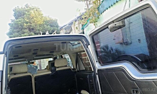 Land Rover Discovery 2003, 178,000 km - 2.5 l - Bakı