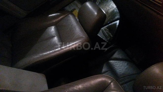 Mercedes E 320 1997, 295,000 km - 0.3 l - Bakı