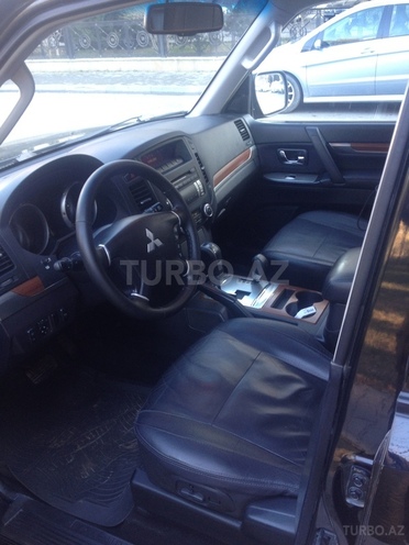 Mitsubishi Pajero 2007, 238,000 km - 3.0 l - Bakı
