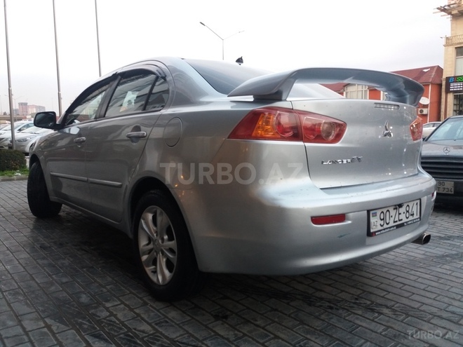 Mitsubishi Lancer 2008, 131,000 km - 2.0 l - Bakı