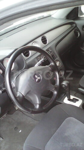 Mitsubishi Outlander 2003, 16,000 km - 2.5 l - Bakı