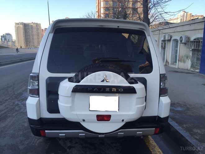 Mitsubishi Pajero 2007, 130,000 km - 3.0 l - Bakı