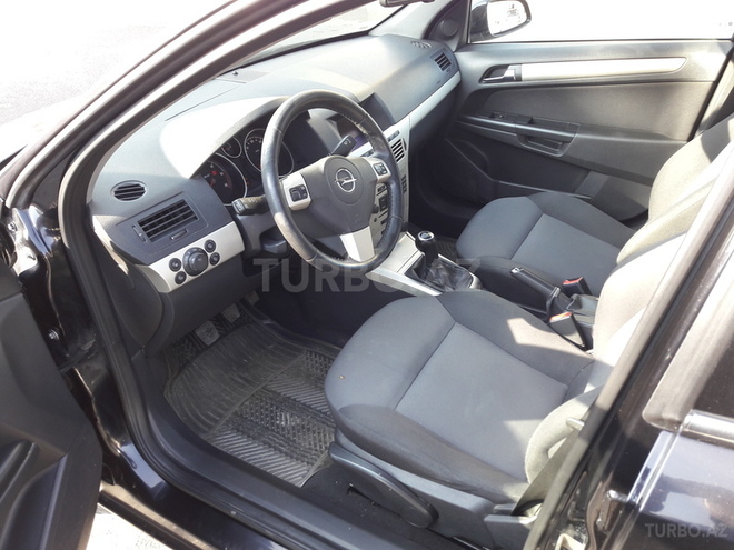 Opel Astra 2008, 262,000 km - 2.0 l - Bakı
