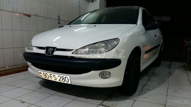 Peugeot 206 2004, 210,000 km - 1.4 л - Bakı