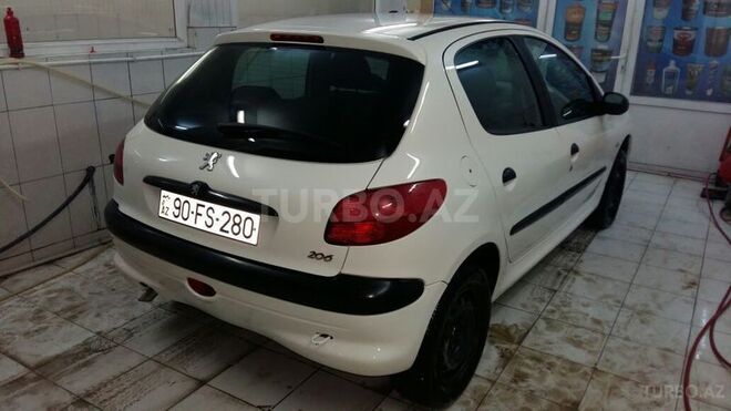 Peugeot 206 2004, 210,000 km - 1.4 л - Bakı