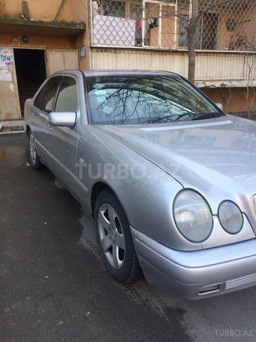 Mercedes E 240 1998, 239,190 km - 2.4 l - Bakı