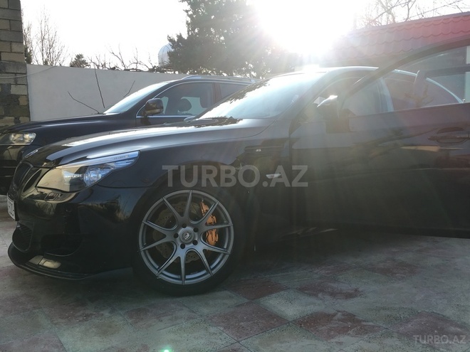BMW M5 2005, 136,000 km - 5.0 l - Bakı
