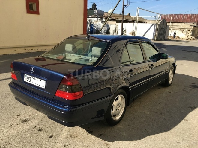 Mercedes C 180 1998, 245,000 km - 1.8 l - Bakı