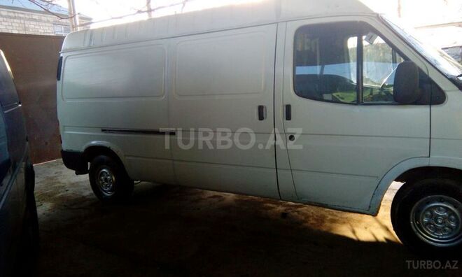 Ford Transit 2000, 320,000 km - 0.3 l - Mingəçevir